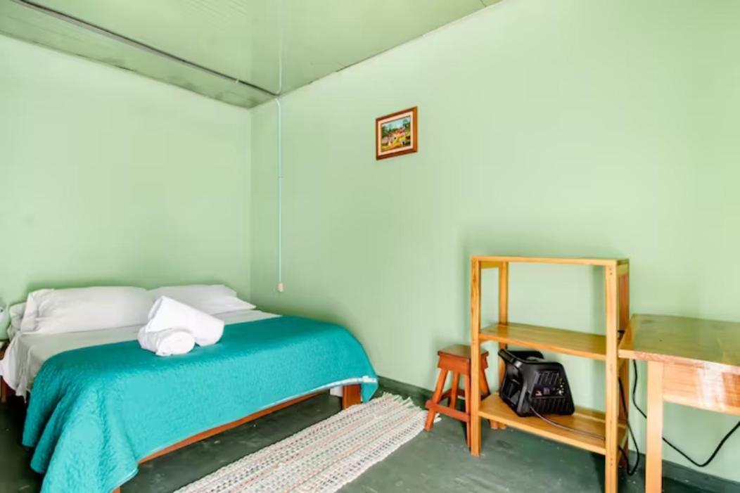 Container House Cahuita Hotel Ngoại thất bức ảnh